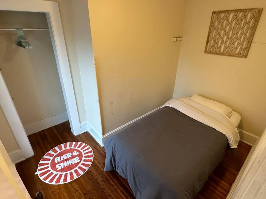 The Yellow Door 3-Bedroom Downtown Near Vt&Ru Radford Dış mekan fotoğraf